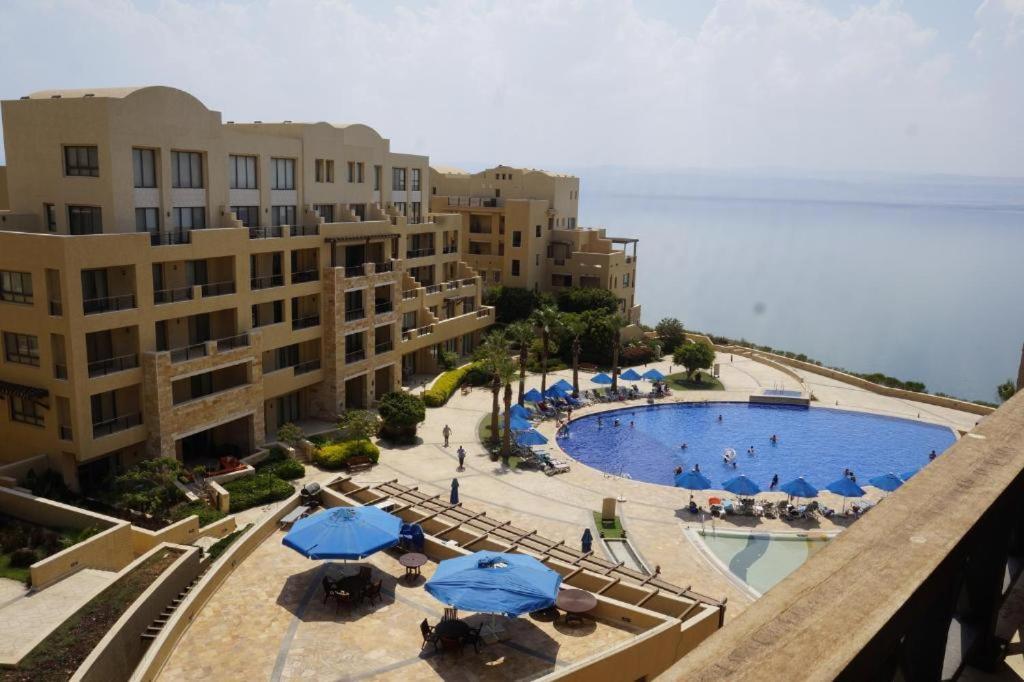 Spacious Apartments With Sea View At Samarah Resort Sweimeh Exteriér fotografie