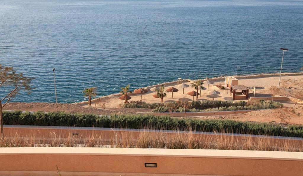 Spacious Apartments With Sea View At Samarah Resort Sweimeh Exteriér fotografie