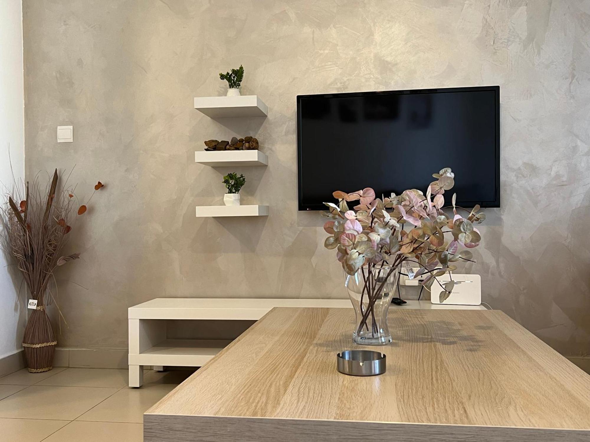 Spacious Apartments With Sea View At Samarah Resort Sweimeh Exteriér fotografie