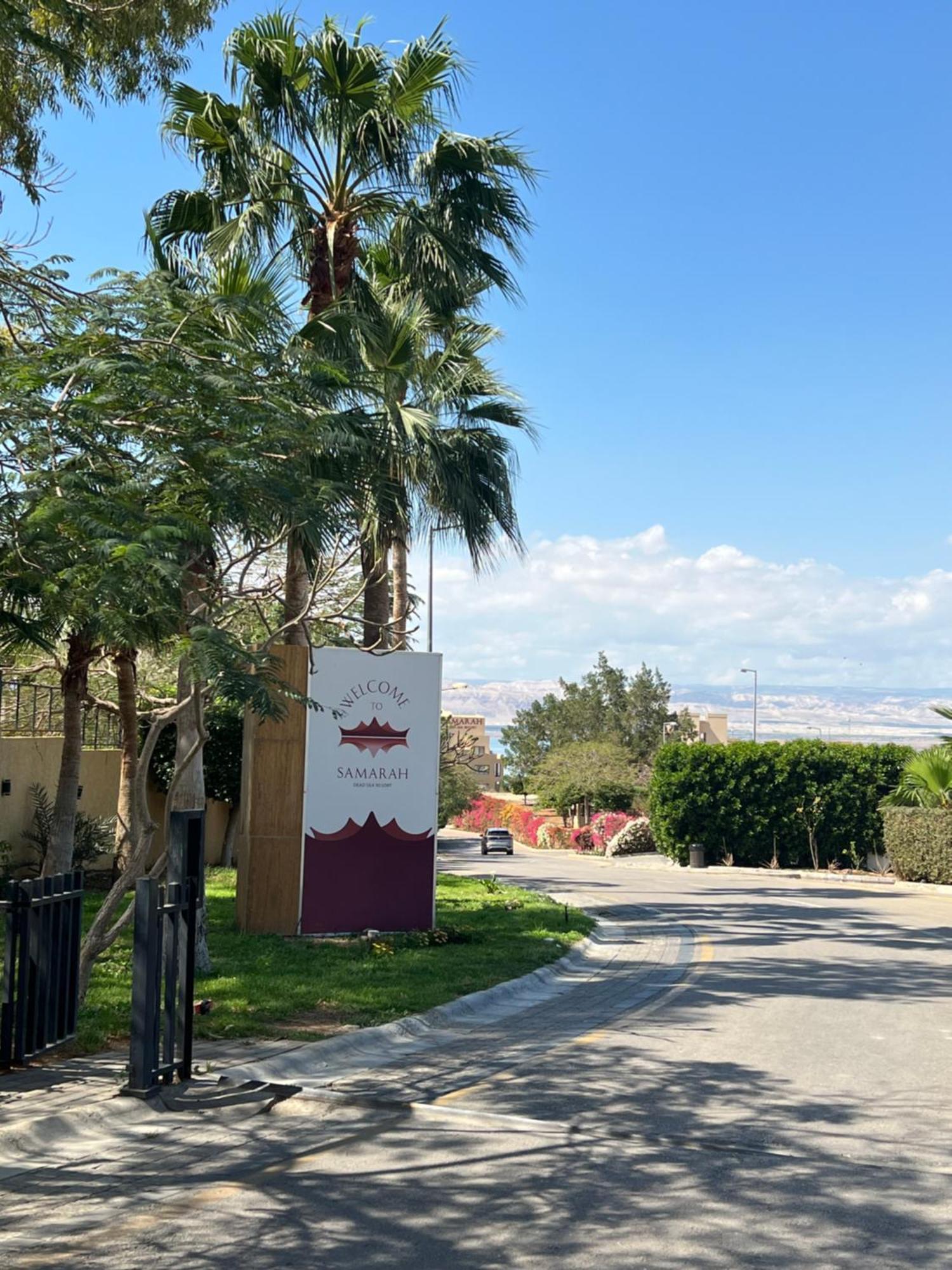 Spacious Apartments With Sea View At Samarah Resort Sweimeh Exteriér fotografie